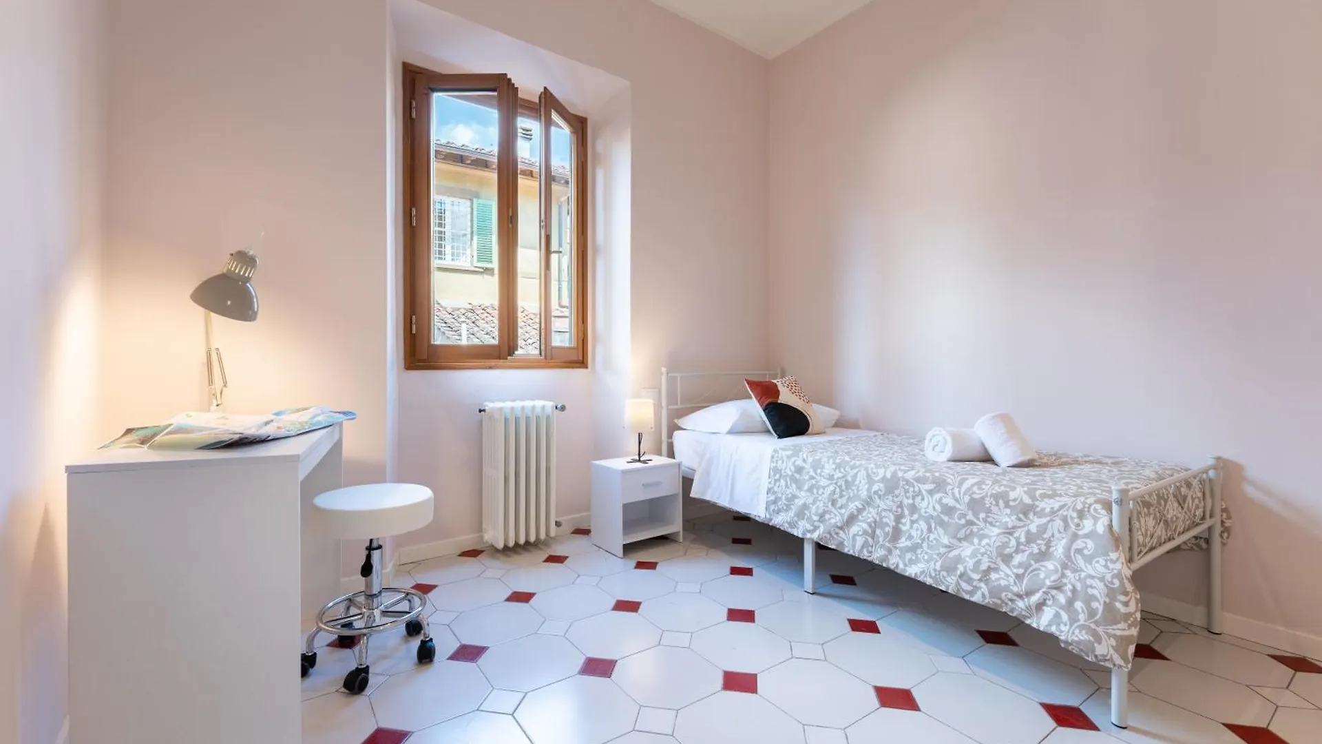 Keys Of Italy - Alfani 70 - Family Apartment Nearby The Duomo Firenze