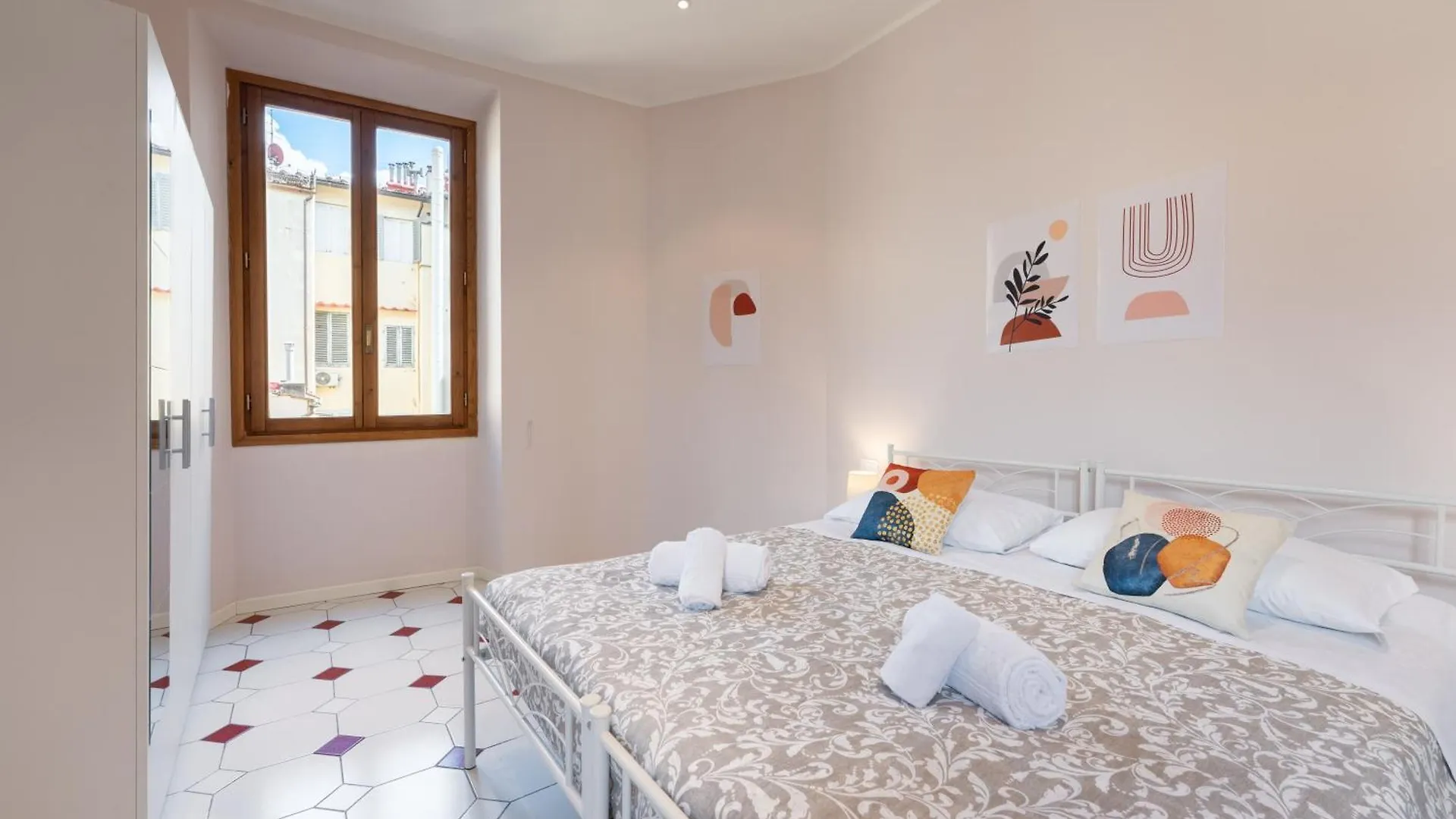 Keys Of Italy - Alfani 70 - Family Apartment Nearby The Duomo Firenze Olaszország
