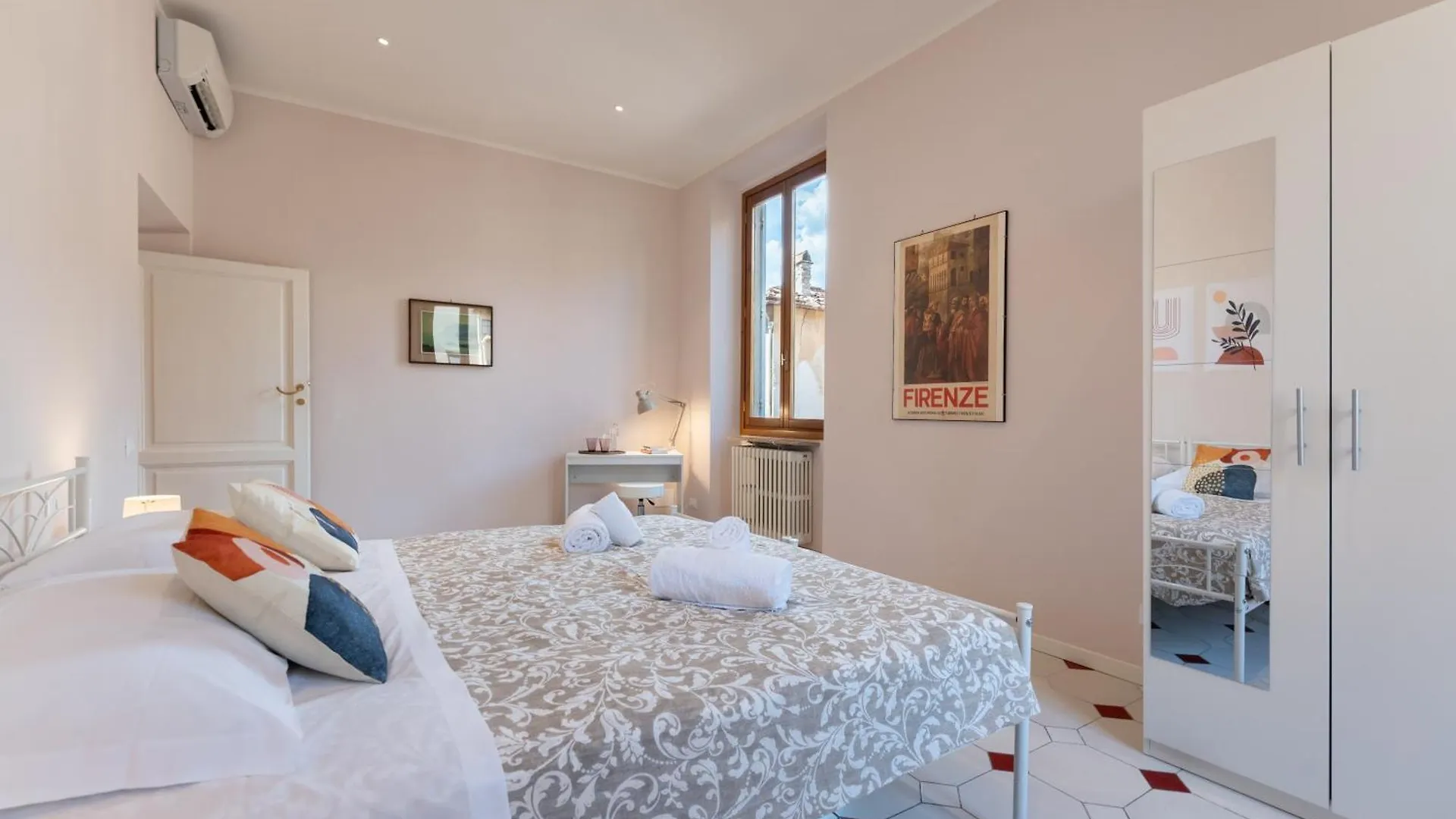 Keys Of Italy - Alfani 70 - Family Apartment Nearby The Duomo Firenze